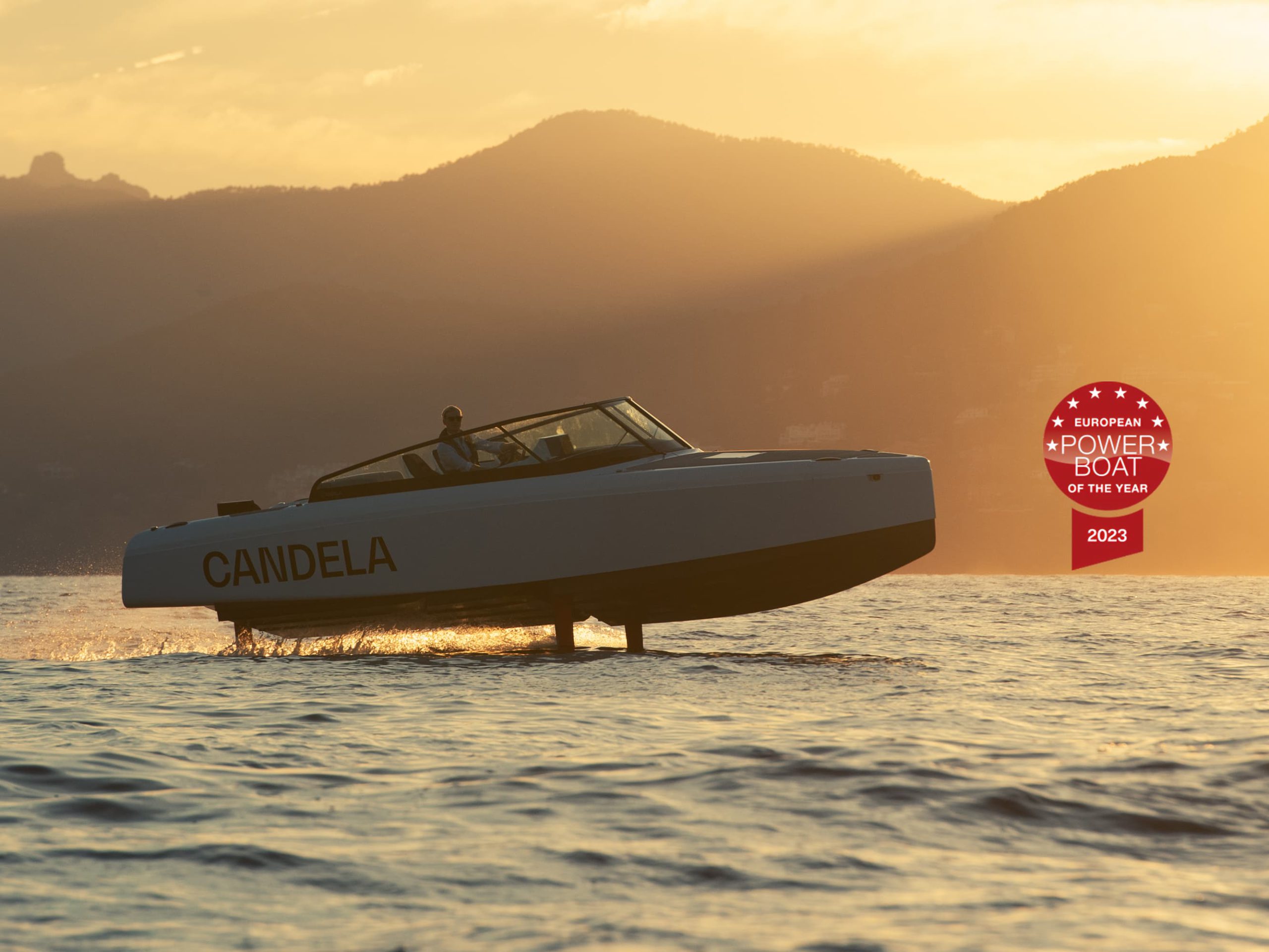 Powerboat of the year featured image